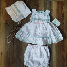 Vintage Nwt Infant Baby Bliss 3 Piece Sundress & Bonnet - Sz. 6 Mo. Vintage Baby Outfits, Southern Baby Clothes, Vintage Baby Girl Clothes, Mom Inspo, Vintage Baby Dress, Vintage Baby Dresses, Classic Baby Clothes, Southern Baby, Babydoll Dresses