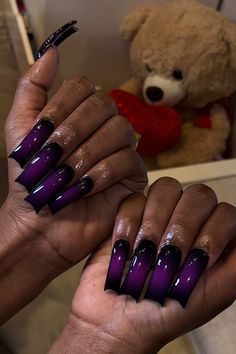 darkpurple and black aura nails. Purple Nail Designs Black Women, Aura Nails On Dark Skin, Purple And Black Aura Nails, Black And Purple Chrome Nails, Dark Purple Ombré Nails, Black And Purple Aura Nails, Clear Aura Nails, Dark Purple Aura Nails