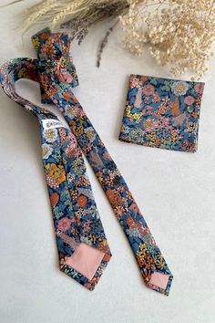 Wedding Floral Blue Tie and Pocket Square Set Necktie for - Etsy UK Floral Bowtie Groomsmen, Flower Ties Wedding, Groomsmen Pocket Square, Floral Ties For Men, Earthy Man, Floral Tie Groomsmen, Floral Tie Groom, Wedding Ties For Men, Jewel Tone Wedding Theme