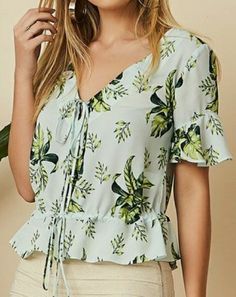 Cotton Shirts Women, Stylish Short Dresses, Over 50 Womens Fashion, Cute Blouses, Top Shirt Women, Boys Clothes Style, Dresses By Length