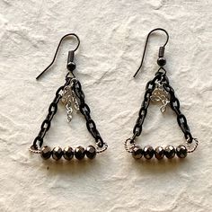 Lightweight Gray Czech Crystal These earrings are so cool on. They have movement and some sparkle. These earrings really need to be seen. Modern in looks. Travel Art Journal, Czech Crystal, Black Chain, Crystal Earrings, Sparkle, Drop Earrings, Grey, Chain, Crystals