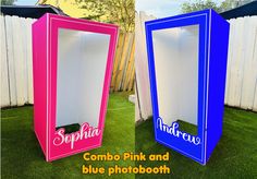 two different colored cardboard boxes with the words compo pink and blue photo booth on them