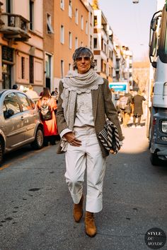 Hippie Street Style, 2020 Street Style, Minimalist Street Style, Real Fashion, Reportage Photography, Milan Street Style, Nyfw Street Style