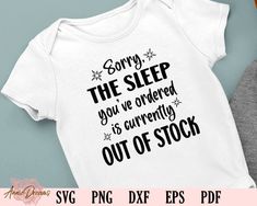 Baby Onies With Sayings, Onesie Sayings, Newborn Shirt Ideas, Baby Shirt Ideas, Baby Onsies Ideas Girl, Newborn Onesie Ideas, Onesie Ideas, Funny Newborn Onesies, Baby Onsies Funny