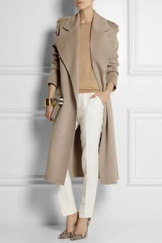 Mantel Outfit, Business Attire Women, Chique Outfits, Beige Outfit, Professional Attire, Camel Coat, Business Outfit, Coat Outfits, Winter Mode