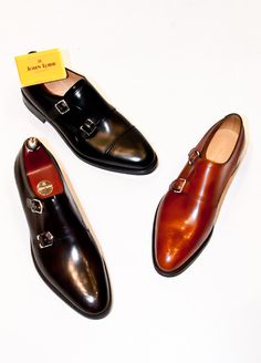 ... because everything should be build from the ground up, including your wardrobe Edward Green, Double Monk Strap, What Men Want, Shoes To Buy, Well Dressed Man, Awesome Shoes, Loafer Slippers