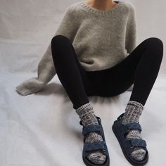 Socks And Sandals Outfit, Sock Outfits, Socks And Sandals, Hiking Outfit, Out Of Style, Autumn Winter Fashion, Birkenstock