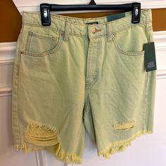 High Rise Bermuda Women’s Shorts Nwt Size 8 Super Soft And Buttons Down The Front Cute Color - Light Green/Yellow New With Tags Thank You For Shopping My Closet Smoke Free Home And Ships Promptly. Questions? Leave A Comment Below Green Summer Bottoms With Frayed Hem, Summer Green Bottoms With Frayed Hem, Yellow Cutoff Bottoms For Summer, Yellow Cutoff Shorts For Summer, Summer Yellow Cutoff Bottoms, Trendy Yellow Cutoff Shorts, Casual Green Cutoff Shorts, Spring Green Bottoms With Frayed Hem, Yellow High Rise Casual Shorts