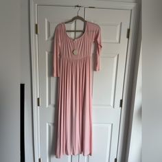 Brand New Pinkblush Maternity Dress! I Never Got A Chance To Get Maternity Photos But This Dress Is Beautiful. It’s A Size Medium Petite, I’m 5’2 And It Fit Me Perfectly. Pink Blush Maternity Dress, Pink Blush Maternity, Dress Brands, Maternity Dresses, Pregnancy Photos, Blush Pink, Blush, Womens Sizes, Brand New