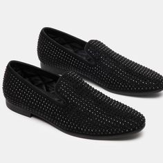 Cavia Black - "Is A Smoking Slipper-Style Loafer That's Encrusted With Rhinestones For A Sparkling Style Statement That's Still Easy And Comfortable To Wear." - Slip On Style - Allover Rhinestone Embellishment - Size 7.5 Men's Bought For My Partner To Wear To A Wedding But Found Out The Groom (Brother-In-Law) Was Wearing The Same Shoes! Never Worn, Still In The Box/Wrapping. Black Plain Toe Dress Shoes For Party, Formal Slip-on Loafers With Studs, Formal Black Studded Loafers, Black Formal Loafers With Rhinestones, Elegant Black Loafers With Studs, Black Slip-on Loafers With Rhinestones, Black Rhinestone Slip-on Loafers, Formal Loafers With Rhinestones And Round Toe, Elegant Party Loafers With Studded Rubber Outsoles