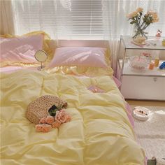 Fashion Yellow Bedding Set PN4258 ●Size:(tip:1cm=0.39inch) ●Note :The bedding set has one duvet cover with no filling,one bed sheet and pillowcase. ●Tip:You can choose the size of the bedding set according to the size of the quilt. (Please allow 1-3cm differs due to manual measurement.As different computers display colors differently,the color of the actual may vary slightly from the above images.Thanks for your understanding.) ●Size:(tip:1cm=0.39inch) ●120m*200cm Bed (4 foot)：Quiltcover 160cm*210cm，Bed sheet 180cm*230cm，Pillowcover 48cm*74cm*1 ●150m*200cm Bed (5 foot)：Quiltcover 200cm*230cm，Bed sheet 230cm*250cm，Pillowcover 48cm*74cm*2 ●180cm*200cm Bed (6 foot)：Quiltcover 200cm*230cm，Bed sheet 230cm*250cm，Pillowcover 48cm*74cm*2 ●Material :cotton ●About Shipping: We attach great importanc Yellow Bedding Sets, Yellow Bed, Fantasy Rooms, Yellow Bedding, One Bed, Butter Yellow, Cozy Bed, Bed Sheet, Dream Room