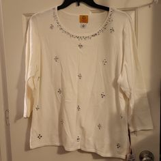 Ruby Rd. White Sweater W/Rhinestones Sz 1x Fall Embellished White Tops, White Long Sleeve Tops With Rhinestones, Red Tunic Top, Open Weave Sweater, Gold Sweater, Teal Sweater, Red V-neck Sweater With Button Closure, Red Tunic, Blue Knit Sweater