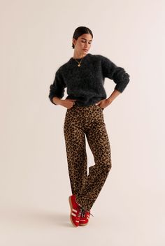 Pantalon Piana léopard irisé Parisienne Chic, Leopard Pants, Fall Outfits For Work, Get Dressed, Work Outfit, Cool Style, Fall Outfits, Fashion Inspo, Couture