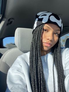 Braids And Hats, Beanie Hairstyles, Vetements Shoes, Streetwear Hats, Foto Top, Ethnic Hairstyles