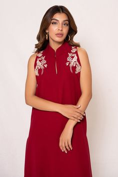 Armeen – Sania Maskatiya International Elegant Sleeveless Embroidered Top, Chic Sleeveless Blouse For Festive Occasions, Chic Sleeveless Embroidered Blouse, Sania Maskatiya, Ethnic Dresses, Pakistani Dresses Casual, Effortlessly Chic Outfits, Bird Motif, Website Features