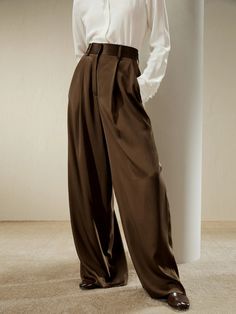 High-Waisted Wide Leg Dense Silk Pants Silk Clothes, Silk Nightwear, Look Formal, Silk Bedding, Satin Pants, Silk Trousers, Silk Pants, Silk Charmeuse, Style Chic