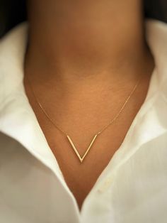 14k Solid Gold V Necklace / Minimal Brillant Dainty Gift / Triangle Layering Gold Necklace / Geometric Chevron / Mom Gift / Gifts for Her-Yellow Gold -18 Inches -Black stone triangle necklace not included. Follow on Instagram - @saitbasmacijewellery V Necklace, Elegant Triangle Everyday Jewelry, Elegant Triangle Yellow Gold Jewelry, Gold Geometric Minimalist Necklace, Elegant Gold Triangle Necklace, Jewelry Rings Unique, Minimalist Triangle Metal Necklace, Baguette Necklace, Neck Pieces Jewelry