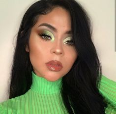 Neon Green Hair, Green Makeup, Cruelty Free Makeup, Makeup For Green Eyes, Eyeshadow Looks, Creative Makeup, Green Hair, Aesthetic Makeup