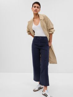 High Rise Pants Outfit, Acrylic Wardrobe, 2024 Wardrobe, Cropped Cargo Pants, Shirt Outfits, Olive Green Pants, Maternity Outfits, Summer Capsule, Winter Work