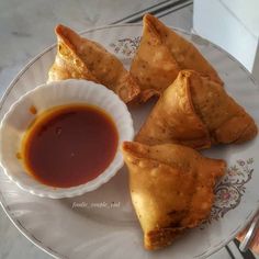 Desi, Aesthetic, Desi aesthetic, South Asian, south Asian aesthetic, culture, Desi culture, Desi culture aesthetic, Desi clothes, Desi food, South Asian food, samosa, samosas, Samosa Aesthetic, Fatima Aesthetic, Samosa Snap, Desi Food, Samosa, Snap Food, Food Snapchat, South Asian