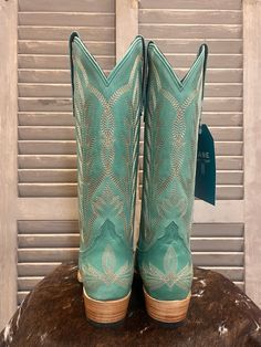 Lane Boots, Women's Smoldering Ruby Lexington Cowgirl Boots, LB0488E - Lane Boots Women's Smoldering Ruby Lexington Cowgirl Boots LB0488E Cowgirl Boots For Women, Turquoise Cowgirl, Lane Boots, Western Store, Starburst Pattern, Country Boy, Cowgirl Boot, The Lane, Cowgirl Western