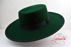 Emerald Green Bolero - Wide Brim Flat Crown Wool Felt Bolero Hat - Men Women by AgnoulitaHats on Etsy https://www.etsy.com/listing/469044944/emerald-green-bolero-wide-brim-flat Classic Green Hat With Flat Brim, Classic Green Flat Brim Hat, Classic Green Fitted Fedora, Classic Green Flat Brim Felt Hat, Classic Green Felt Hat With Flat Brim, Classic Green Wide Brim Hat, Green Bolero, Womens Western Hats, Wide Brim Hat Women