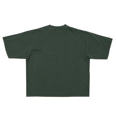 Boxy fit tee. 100% cotton. 220 g/m². Dark Green color. Logo and graphics screen printed on the front and back. Cold Culture labels included. Male (177cm, 5'8""): L - Female (170cm, 5'6""): L - National Shipping 24-48H (Spain / Portugal) - CORREOS EXPRESS - European Shipping 48-72H - FEDEX - International Shipping 5-7 working days - FEDEX Varsity Tees, Green Tee, T Shirt Oversized, Hunter Green, Oversized Tee, Streetwear Outfit, Workout Tee, Dark Green, Cool T Shirts