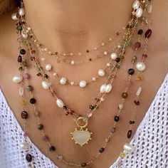 Chain And Bead Necklace, Gold Beaded Jewelry, Large Necklaces, Bead Necklace Ideas, Long Beaded Necklaces, Gems Necklace, Homemade Necklaces, Rosary Style Necklace, Large Bead Necklace