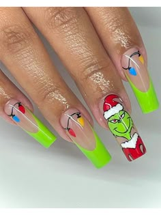 Here comes another grinch christmas nails. This time both grinch and christmas lights nails can be done together. Christmas Lights Nails, Christmas Nail Designs Easy, Holiday Nails Christmas, Fake Nails Designs, Light Nails