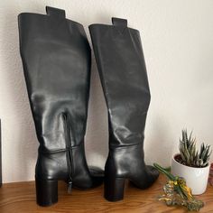 Gorgeous Classy Leather Boots. These Run Slightly Big! Perfect For Size 38, Or Even 38.5. Minor Wear, Please See Photos. All Leather, Made In Brazil. Ig: Leggingaholic Formal Heeled Boots With Sculpted Heel In Faux Leather, Formal Faux Leather Heeled Boots With Sculpted Heel, Formal Faux Leather Boots With Sculpted Heel, Sleek Formal Heeled Boots In Faux Leather, Classic Faux Leather Heeled Boots For Evening, Classic Evening Heeled Boots In Faux Leather, Classic Party Boots With Stacked Heel, Evening Heeled Boots With Leather Lining And Faux Leather, Leather Low Heel Boots For Office