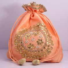 wedding bridal bridesmaids 20s great art deco evening bag | artisan bag hand embroider | indian embroidery potli bag | gota patti potli Material:Silk, Golden Metallic Wire Work, Motifs Color: White Package Contents: 1 Designed with the heart, this beautiful Potli or batawa bag are eye catchy and made of premium material. Key Features: Embroidery art work(gota patti work) This potli is good match with both Indian and western outfits and are superb for wedding and festive parties. This would be be Handwork Potli Bag For Wedding Diwali, Bollywood Style Wedding Bags With Dori Work, Wedding Handwork Potli Bag For Diwali, Festive Potli Bag With Mirror Work, Wedding Potli Bag With Handwork For Diwali, Bollywood Style Wedding Bag With Dori Work, Navratri Wedding Potli Bag With Dori Work, Festive Pouch Potli Bag With Mirror Work, Festival Wedding Bags With Mirror Work