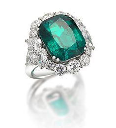 Emerald Jewellery, Love Knot Ring, Emerald Rings, Emerald And Diamond Ring, Women Jewellery, Mint Candy, Unique Diamond Rings, Bridal Ring Sets, Diamond Engagement Ring Set