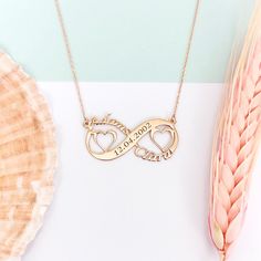 Infinity Name Necklace, Couples Name Necklace, Custom Necklace With Name, Name Plate Necklace, Personalized Jewelry Gold, Gifts For Women 🔎 Material: in 925 sterling silver and 14k solid gold ⛓️📏 Chain length: 17.7 inches (45cm), 19.6 inches (50cm), 21,6 inches (55cm) ⛓️ Chain Style: Cable 🎨 Color: rose, silver, gold 🔖 You can choose your preferences from the options ✈️ Ships in 48 hours 🎁 We send it in a wonderful presentation in a wood gift box, certificate, wiping cloth, cute carrying ca Infinity Necklace For Valentine's Day Personalized Gift, Infinity Necklace With Lobster Clasp As Gift, Gold Infinity Necklace For Birthday, Valentine's Day Infinity Necklace Engraved, Personalized Infinity Necklace For Mother's Day, Personalized Gold Jewelry, Necklace With Name, Name Plate Necklace, Schmuck Gold