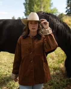 Womens Corduroy Jacket, Utility Jacket Outfit, Corduroy Jacket Womens, Barn Jacket, Scandinavian Fashion, Contrast Collar, Fashion Mistakes, The Barn, General Store