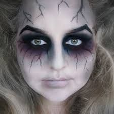 Image result for creepy witch makeup Ghost Makeup, Zombie Halloween Makeup, Cool Halloween Makeup, Witch Makeup