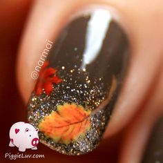 PiggieLuv: Fall nail art! Autumn leaves on glitter gradient Thanksgiving Nail Art, Glitter Gradient, November Nails, Fall Nail Art Designs, Thanksgiving Nails, Fall Nail Art, Fall Nail Colors, Autumn Nails, Fall Nail