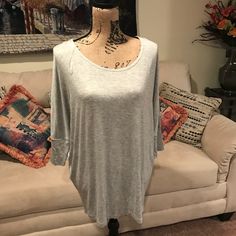 Dolman 1/2 Sleeve Gray Tee With Round Neck. Soft And Comfy Material Brand New With Tags. Cute T-Shirt! I Have A 3x Left. Grey Tee, Cute Tshirts, Round Neck, Womens Tops, Tops & Tees, Plus Size, Brand New, Tags, Grey