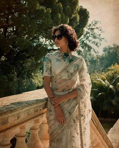 Sabyasachi Sabyasachi Mukherjee, Indian Saree Blouse, Ghagra Choli, Saree Trends, Indian Couture, Elegant Saree, Girl Things