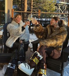 Aspen Trip, Besties Aesthetic, Ski Fits, Apres Ski Outfits, Ski Aesthetic