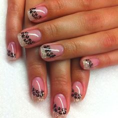 Leopard Nails Round French Tip, Round French Tip Nails, French Tip Nails With Design, Nail Design French, Acrylic Nails Natural, Sparkle Nail Designs, Stars Nails, Nails With Design, Nail Design Glitter