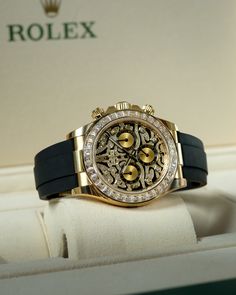 Rolex Daytona Eye Of The Tiger, Daytona Watch, Neck Pieces Jewelry, Eye Of The Tiger, Art Watch, Luxury Men, Neck Piece