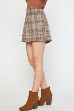 plaid high waist paper bag shorts Brand: Entro Style: P18870 Fabric: 98% POLYESTER 2% SPANDEX Details: Checkered high waisted shorts featuring belt at waist. Pockets at side. Elastic at back waist. Lined. Woven. Non-sheer. Lightweight. 5'9.5" and wearing size Small Casual High Waist Plaid Skort, Trendy Belted Shorts, Preppy Plaid Bottoms For Fall, Trendy High Waist Plaid Skort, Trendy High-waist Plaid Skort, Fall Season Belted Short Bottoms, Preppy Short Bottoms For Fall, Trendy Plaid Shorts For Spring, Preppy Short-length Bottoms For Fall