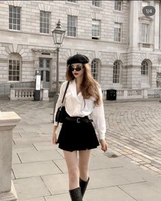 Europe Outfits, Elegante Casual, Paris Outfits, Looks Style, Casual Style Outfits, Winter Fashion Outfits, Preppy Outfits, Elegant Outfit, Outfits Casuales