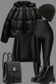 2023 Festival, Women Fall Outfits, Uggs Outfits, Fall Outfits 2023, Outfit Ideas For School, Thanksgiving Outfits, Cardigan Outfit, Stylish Winter Outfits, Winter Fashion Outfits Casual