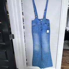 New Denim Overalls -Medium Wash -Run Small -Double Buttons With Zipper -Adjustable Suspenders -Plain Back Pockets -Flared Leg -Very Flattering Jean Overalls, Denim Overalls, Suspenders, Sneak Peek, Flare Jeans, Overalls, Wide Leg, Women Jeans, Size Medium