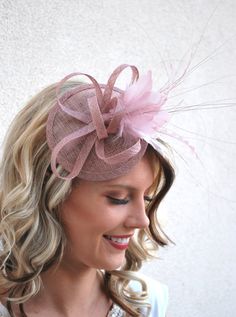 The Haleigh Blush Pink Fascinator, Tea Party Hat, Church Hat, Derby Hat, Fancy Hat, Pink Hat, Tea Party Hat, wedding hat Blush Pink Fascinator, Pretty Fits, Green Fascinator, Womens Tea, Pink Fascinator, Hat Wedding, Church Hat, Tea Party Hats, Wedding Hat