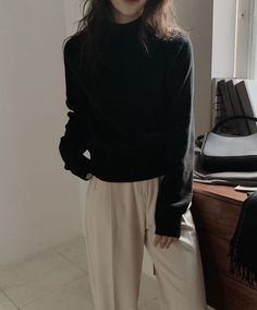 @Etherealdior__ Uniqlo Women Outfit, Academia Style, 가을 패션, Teenage Fashion Outfits, Elegant Outfit, Comfy Outfits, Elegant Fashion, Look Fashion, Hijab Fashion