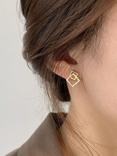 قلادات متدلية, Simple Gold Earrings, Gold Earrings Models, Diamond Earrings Design, Simple Stud Earrings