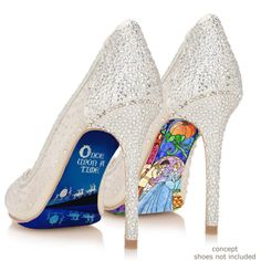 Black Heels Prom, Stile Harry Potter, Glass Heels, Cinderella Shoes, Disney Shoes, Prom Heels, Hand Painted Shoes, Fancy Shoes, Prom Shoes