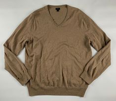 J.Crew Mens Sweater L Cotton Cashmere Thin Knit Brown V-neck Long Sleeve 29235 Size - Large mens USMaterial - 95% Cotton 5% Cashmere Color - Brown Armpit to armpit - 23" Length (top of shoulder to hem) - 29" Please see photos for exact details. All measurements are approximate and were taken with the garment lying flat I accept all reasonable offers! J Crew Mens, Cashmere Color, Mens Sweater, J Crew Men, J Crew, Cashmere, Men Sweater, V Neck, Knitting